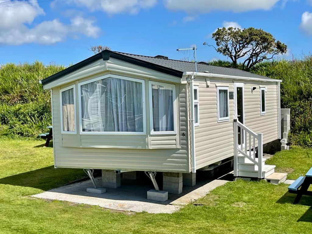 סנט ג'אסט Roselands Caravan Park, Nr Lands End, Cornwall מראה חיצוני תמונה