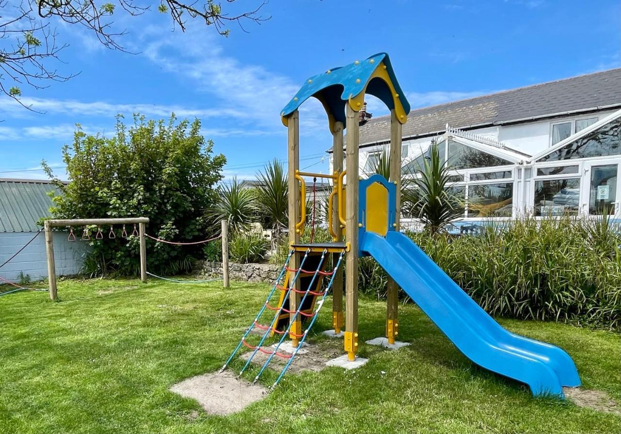 סנט ג'אסט Roselands Caravan Park, Nr Lands End, Cornwall מראה חיצוני תמונה