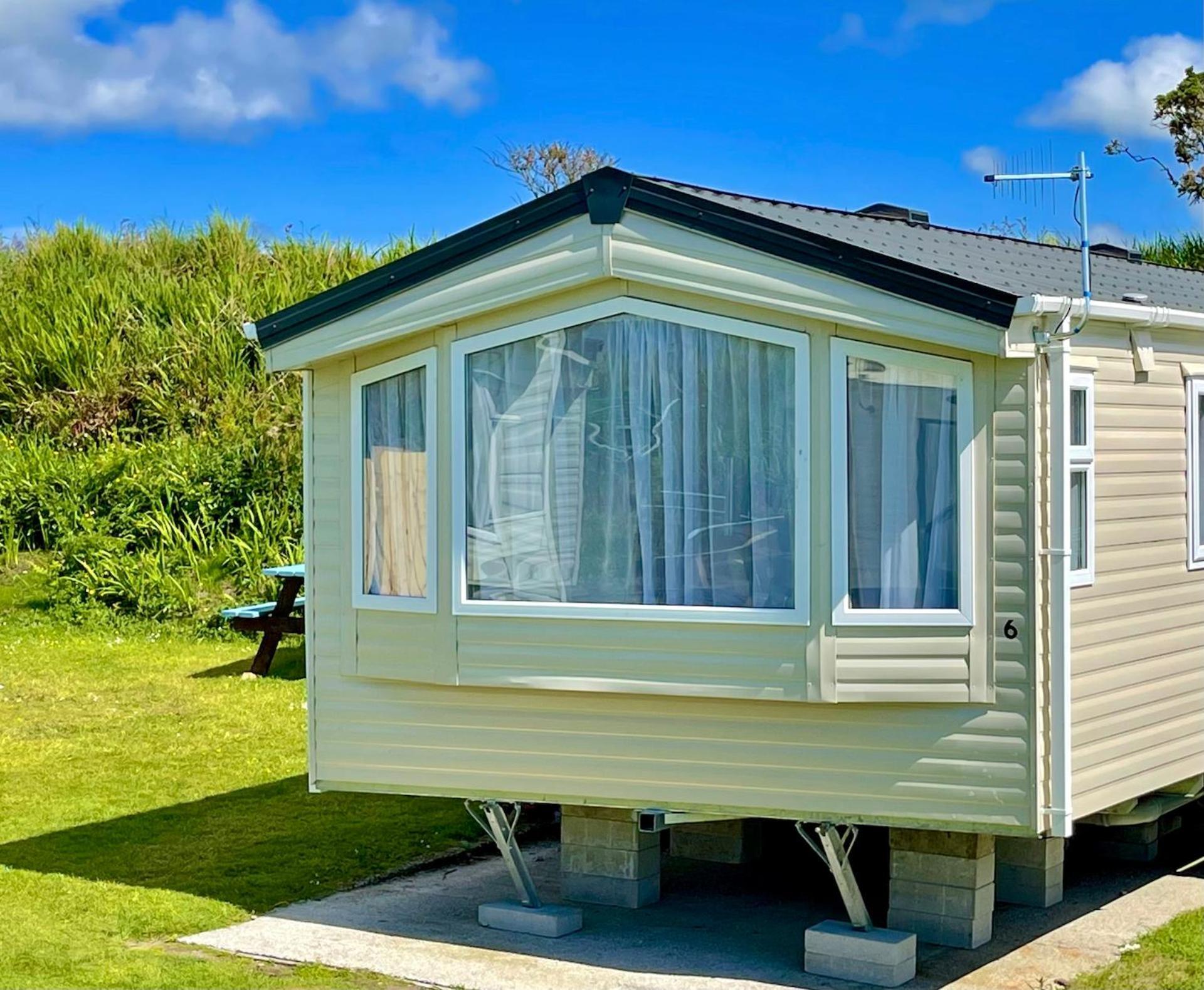 סנט ג'אסט Roselands Caravan Park, Nr Lands End, Cornwall מראה חיצוני תמונה