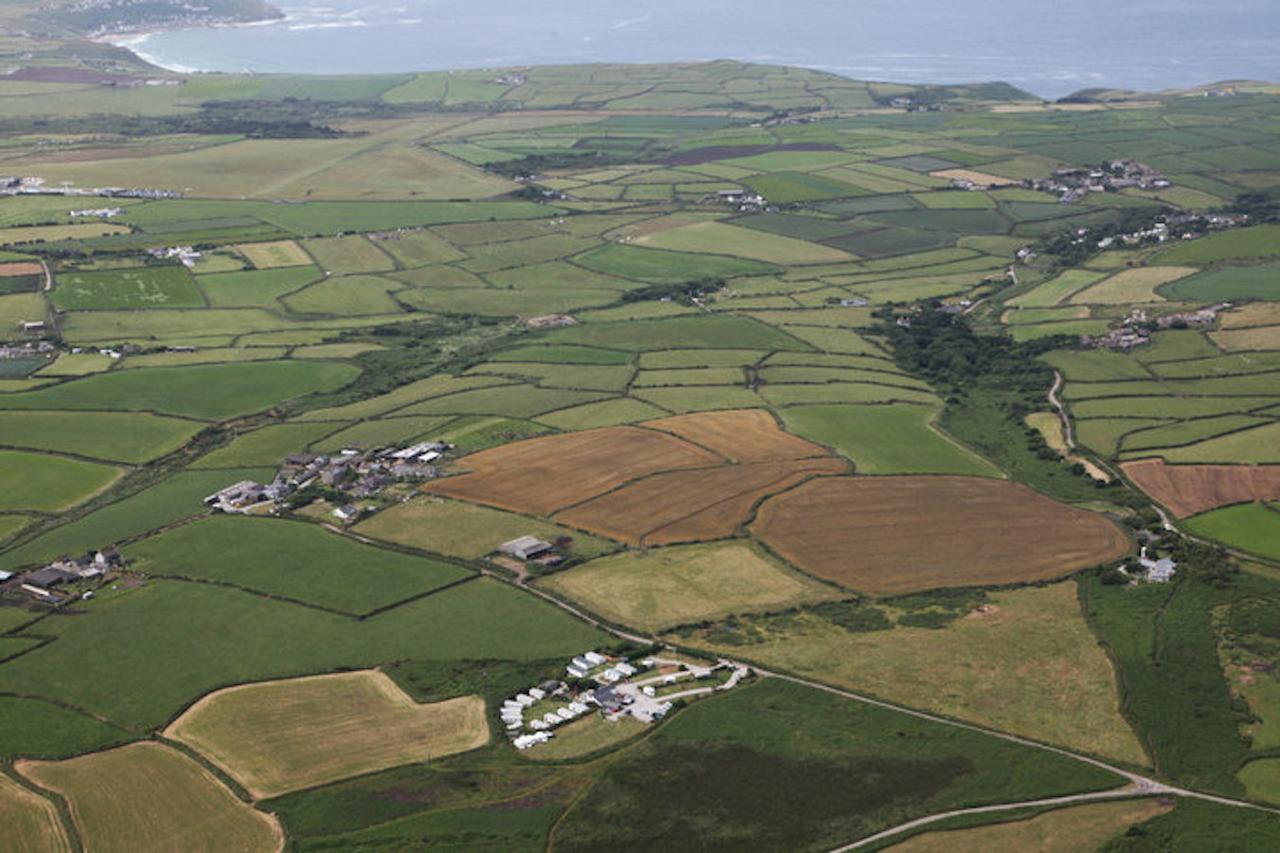סנט ג'אסט Roselands Caravan Park, Nr Lands End, Cornwall מראה חיצוני תמונה